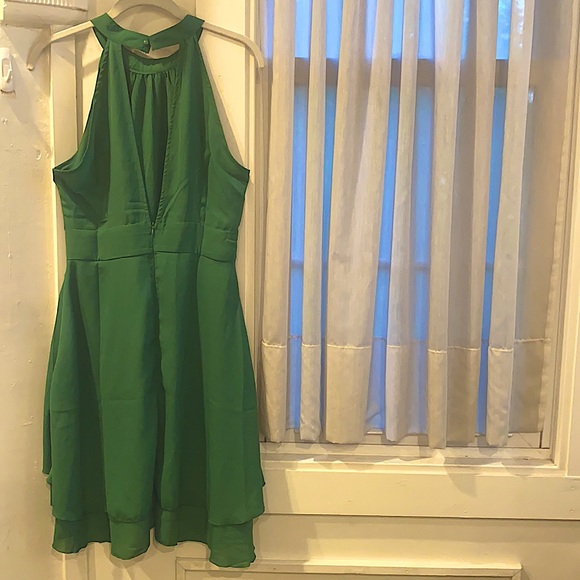 Kelly Green High Neck Open Back Tiered Mini Dress - Picture 12 of 16